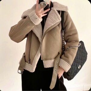 Zara trendy tan beige aviator faux suede Sherpa shearling moto jacket size S